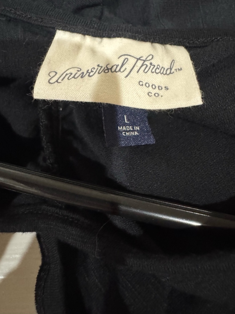 Universal Thread Black Ruched Front cropped tank top size Large - Picture 4 of 5
